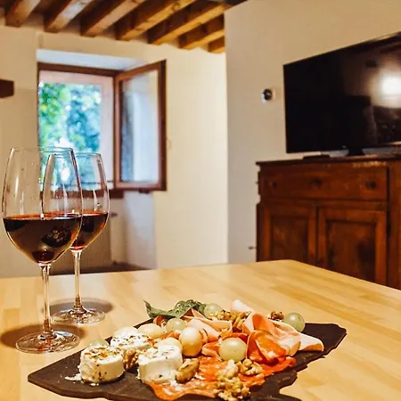 Relais Nel Castello Apartment Bassano del Grappa